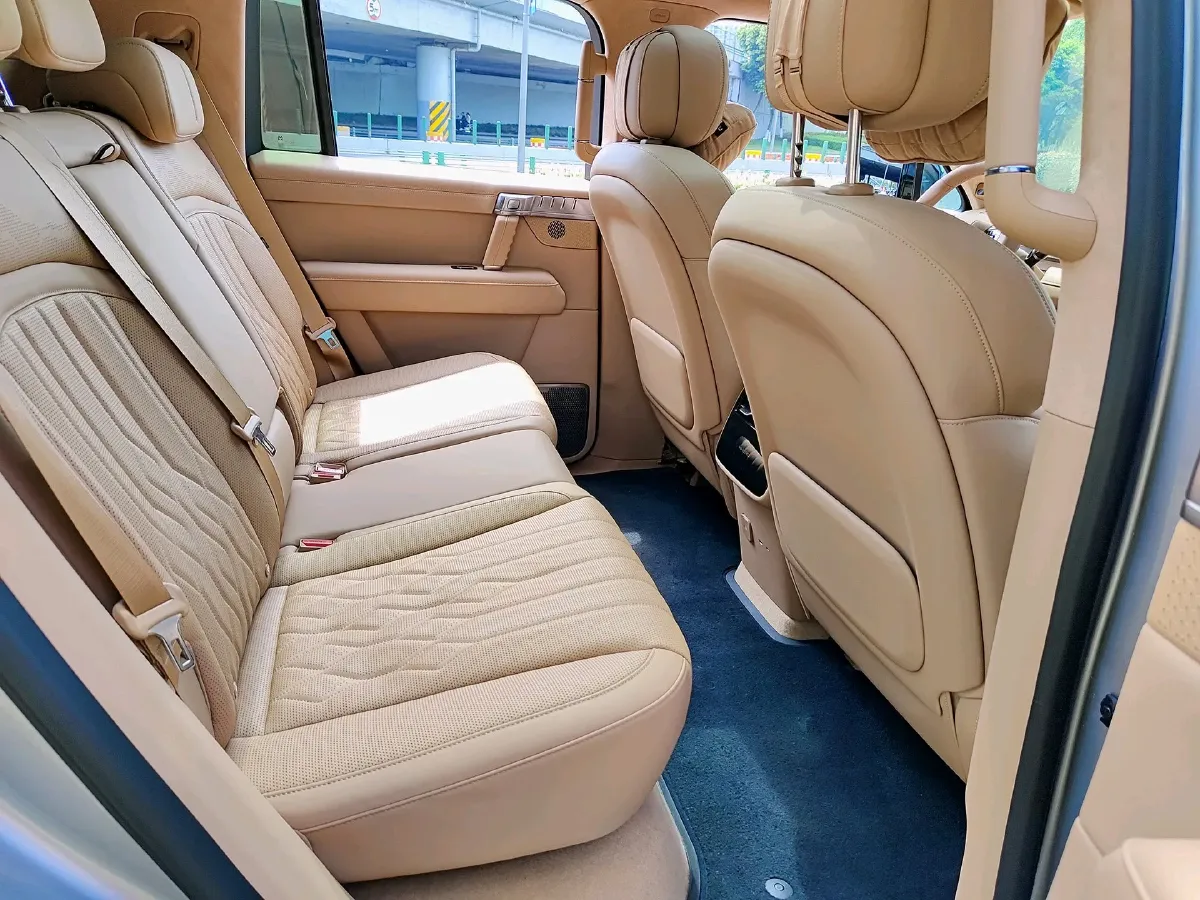 2025 M Hero WarriorM817 1.5T 197HP L4 PHEV,autocango,china used car exporter,china ev exporter,chinese used car exporter,chinese used ev exporter