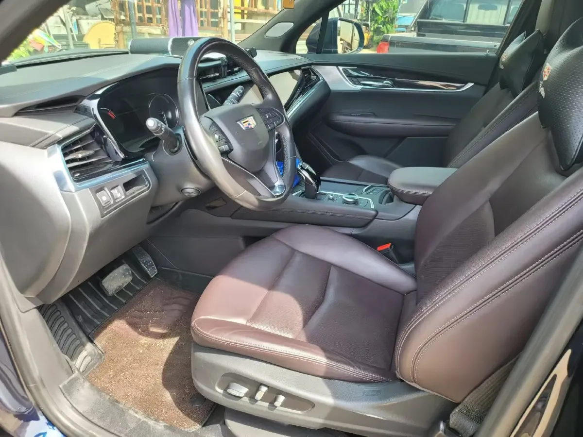2020 Cadillac XT6 2.0T 241HP L4 9AT,autocango,china used car exporter,china ev exporter,chinese used car exporter,chinese used ev exporter