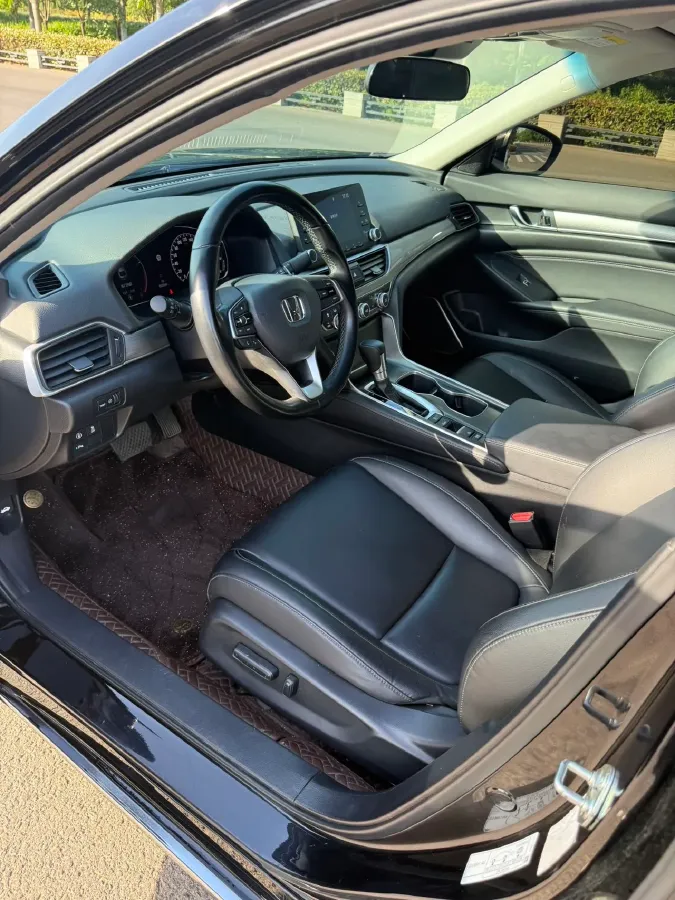 2018 Honda Accord 1.5T 194HP L4 CVT,autocango,china used car exporter,china ev exporter,chinese used car exporter,chinese used ev exporter