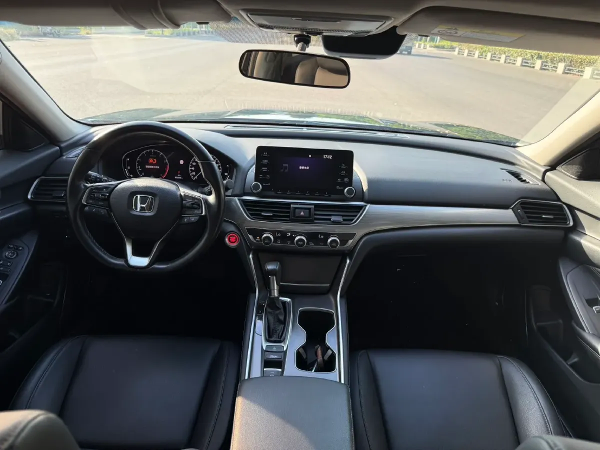 2018 Honda Accord 1.5T 194HP L4 CVT,autocango,china used car exporter,china ev exporter,chinese used car exporter,chinese used ev exporter