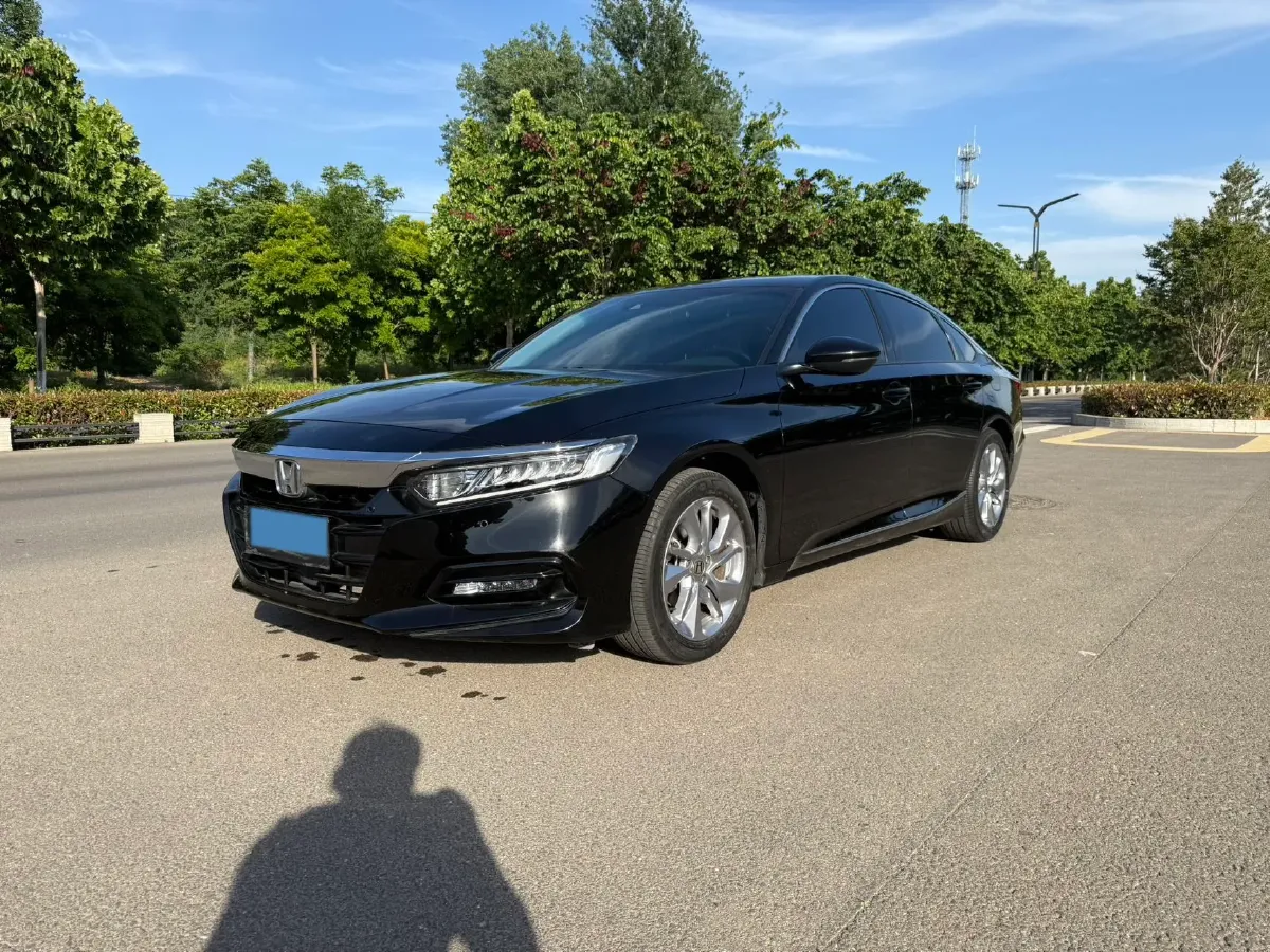 2018 Honda Accord 1.5T 194HP L4 CVT,autocango,china used car exporter,china ev exporter,chinese used car exporter,chinese used ev exporter