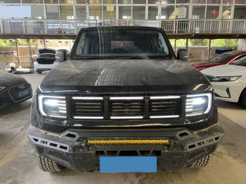2024 Beijing BJ40 2.0T 245HP L4 8AT,autocango,china used car exporter,china ev exporter,chinese used car exporter,chinese used ev exporter