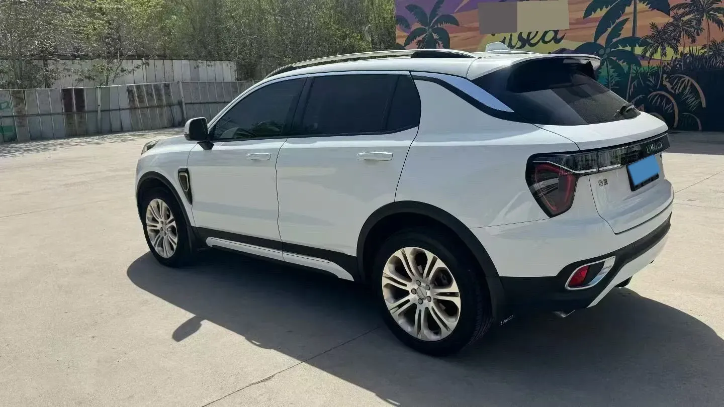 2019 Beijing BJ40 2.0T 218HP L4 6AT,autocango,china used car exporter,china ev exporter,chinese used car exporter,chinese used ev exporter