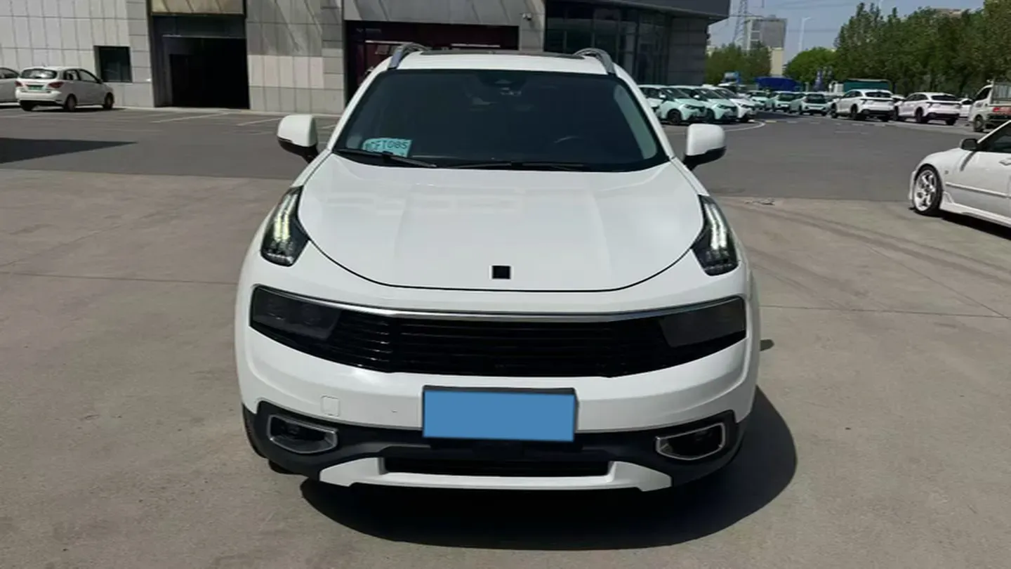 2019 Beijing BJ40 2.0T 218HP L4 6AT,autocango,china used car exporter,china ev exporter,chinese used car exporter,chinese used ev exporter