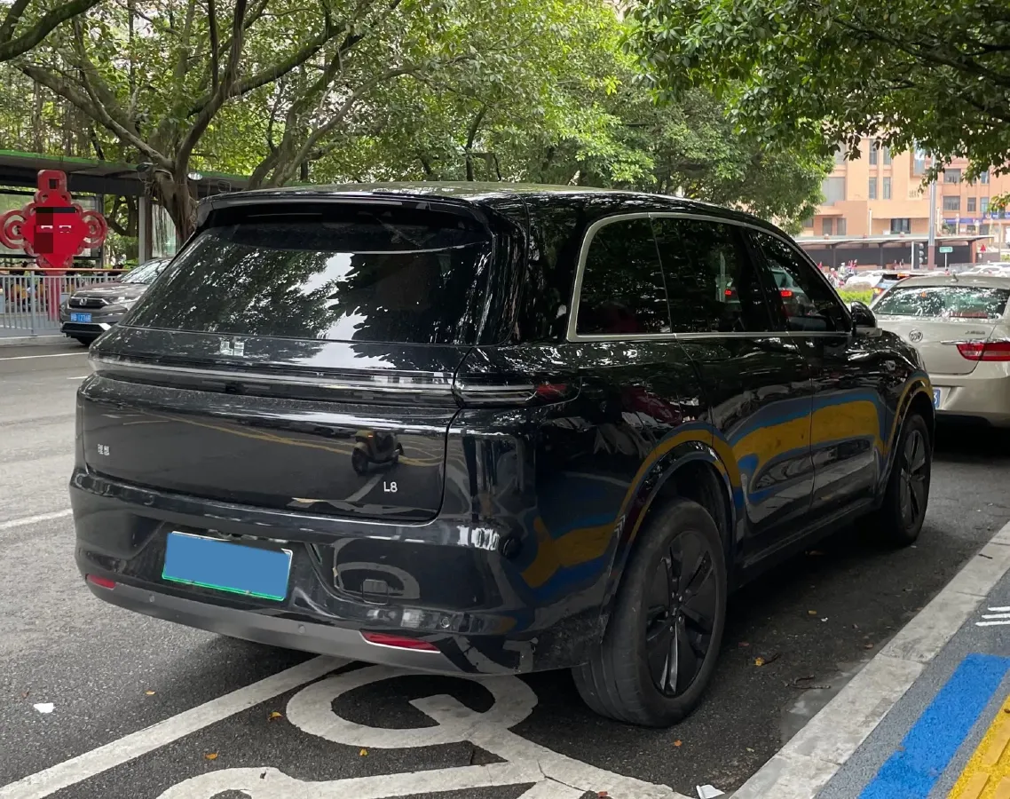 2024 Volvo S60 2.0T 197HP L4 7DCT,autocango,china used car exporter,china ev exporter,chinese used car exporter,chinese used ev exporter