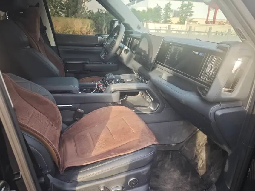 2023 FangChengBao Bao 5 1.5T 194HP L4 E-CVT PHEV 31.8KWH,autocango,china used car exporter,china ev exporter,chinese used car exporter,chinese used ev exporter
