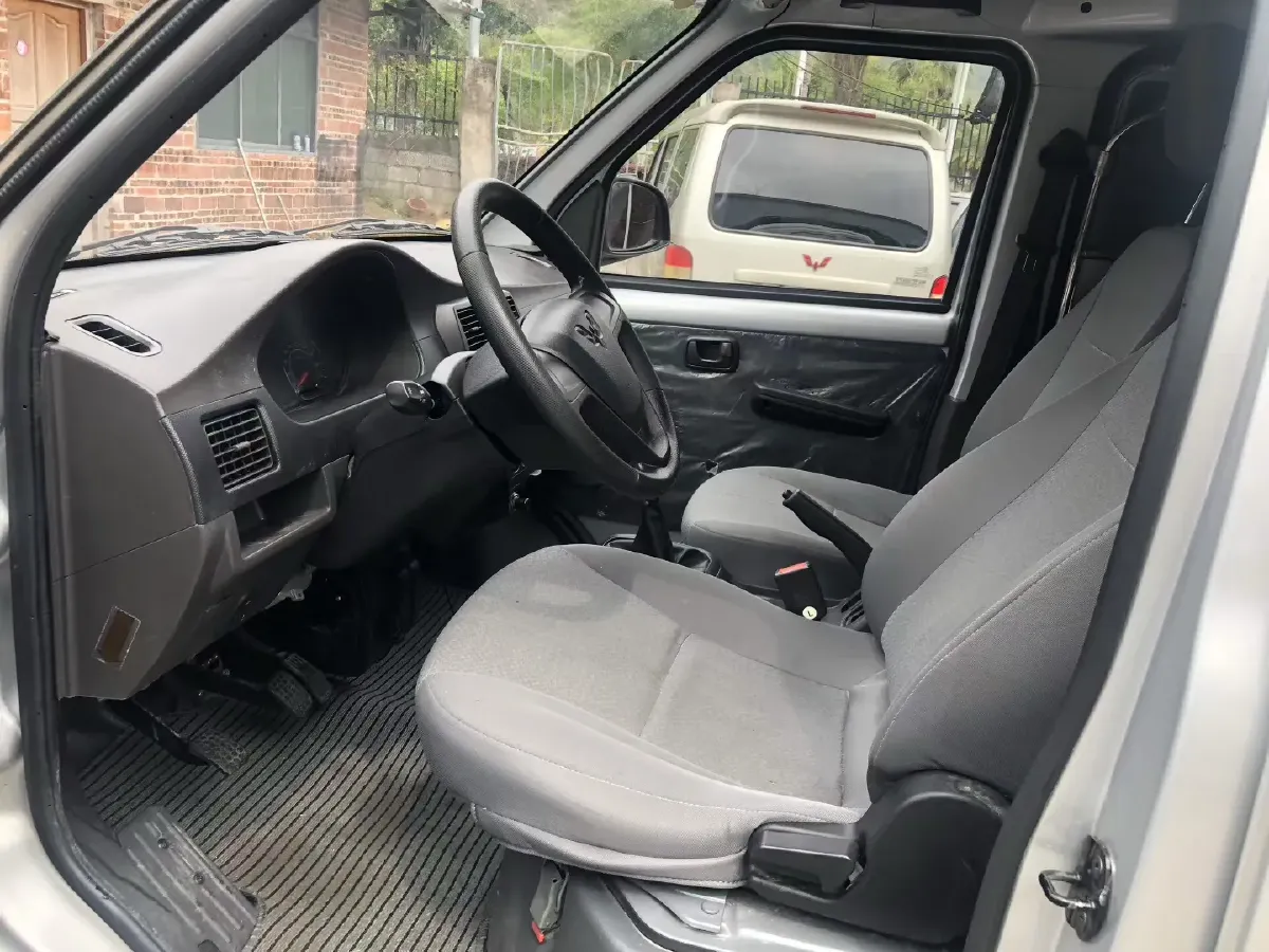 2021 ChangAn KuaYue KuaYueWang X3 1.6L 122HP L4 5MT,autocango,china used car exporter,china ev exporter,chinese used car exporter,chinese used ev exporter