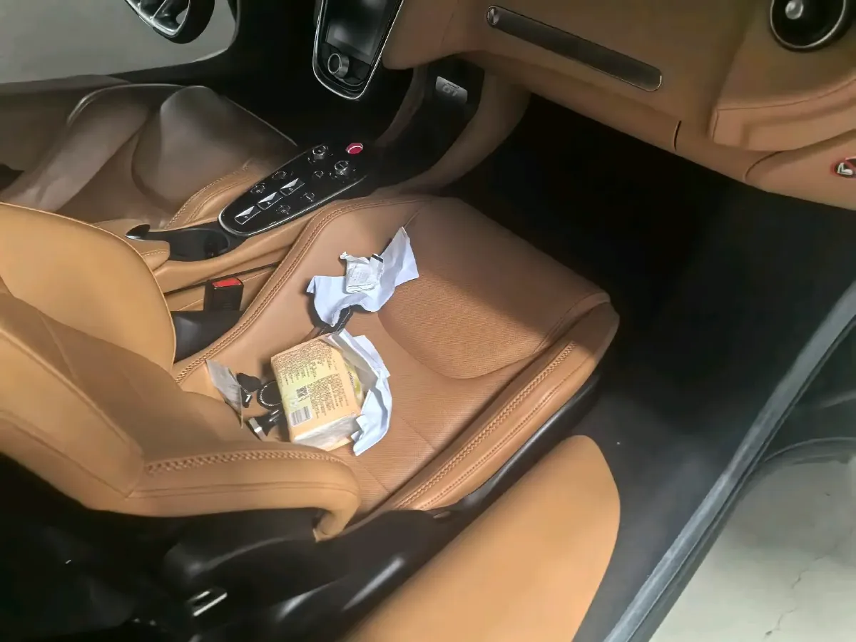 2023 McLaren GT 4.0T 620HP V8 7DCT,autocango,china used car exporter,china ev exporter,chinese used car exporter,chinese used ev exporter