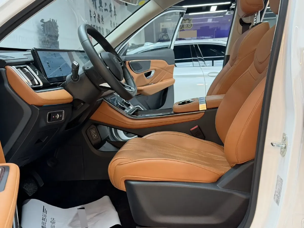 2025 Jetour ShanHai L7 1.5T 156HP L4 2DHT PHEV,autocango,china used car exporter,china ev exporter,chinese used car exporter,chinese used ev exporter
