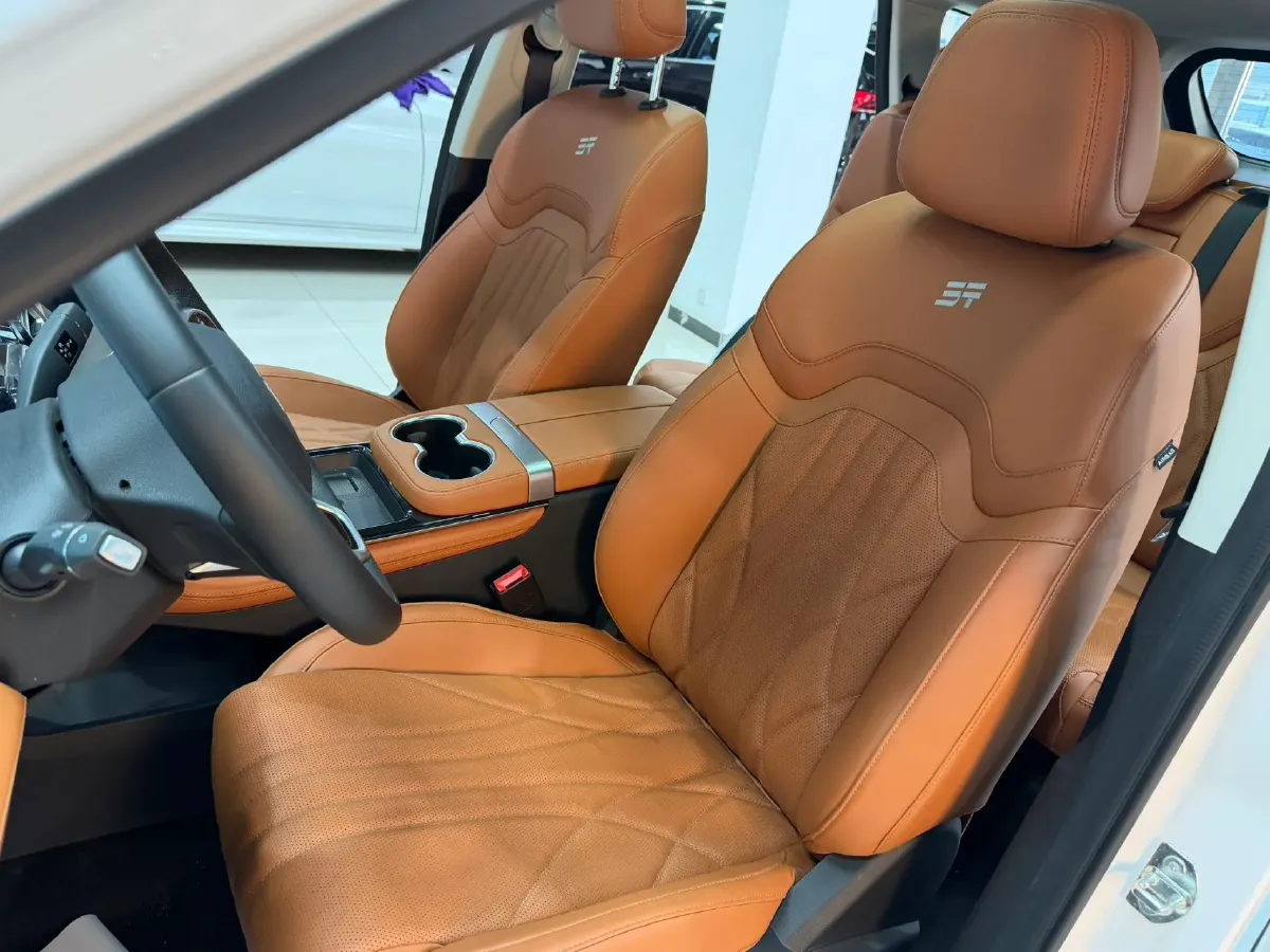 2025 Jetour ShanHai L7 1.5T 156HP L4 2DHT PHEV,autocango,china used car exporter,china ev exporter,chinese used car exporter,chinese used ev exporter