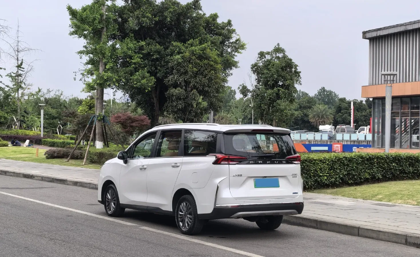 2025 MAXUS G50 PHEV 1.5L 98HP L4 1DHT PHEV 18.65KWH,autocango,china used car exporter,china ev exporter,chinese used car exporter,chinese used ev exporter