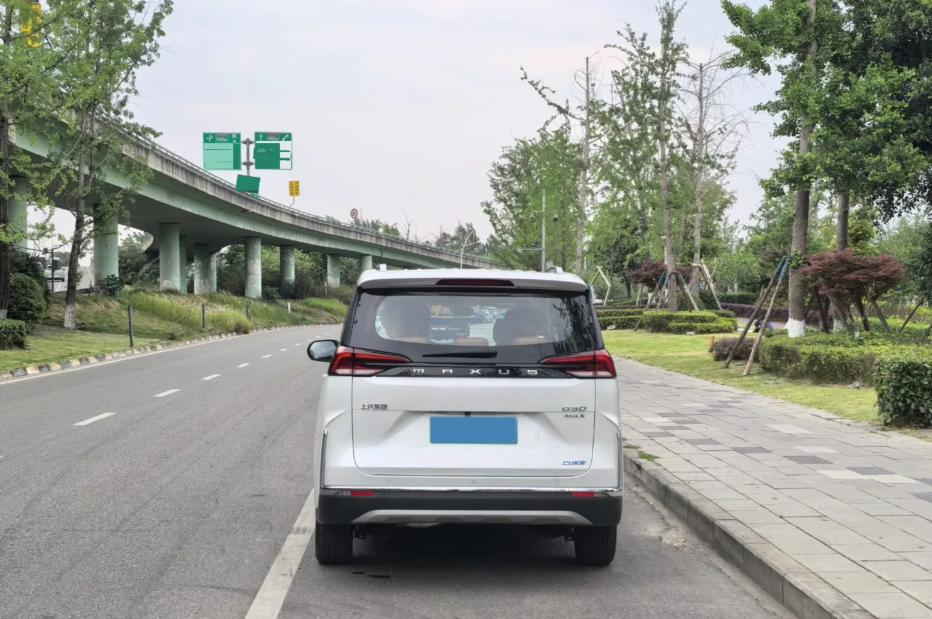 2025 MAXUS G50 PHEV 1.5L 98HP L4 1DHT PHEV 18.65KWH,autocango,china used car exporter,china ev exporter,chinese used car exporter,chinese used ev exporter
