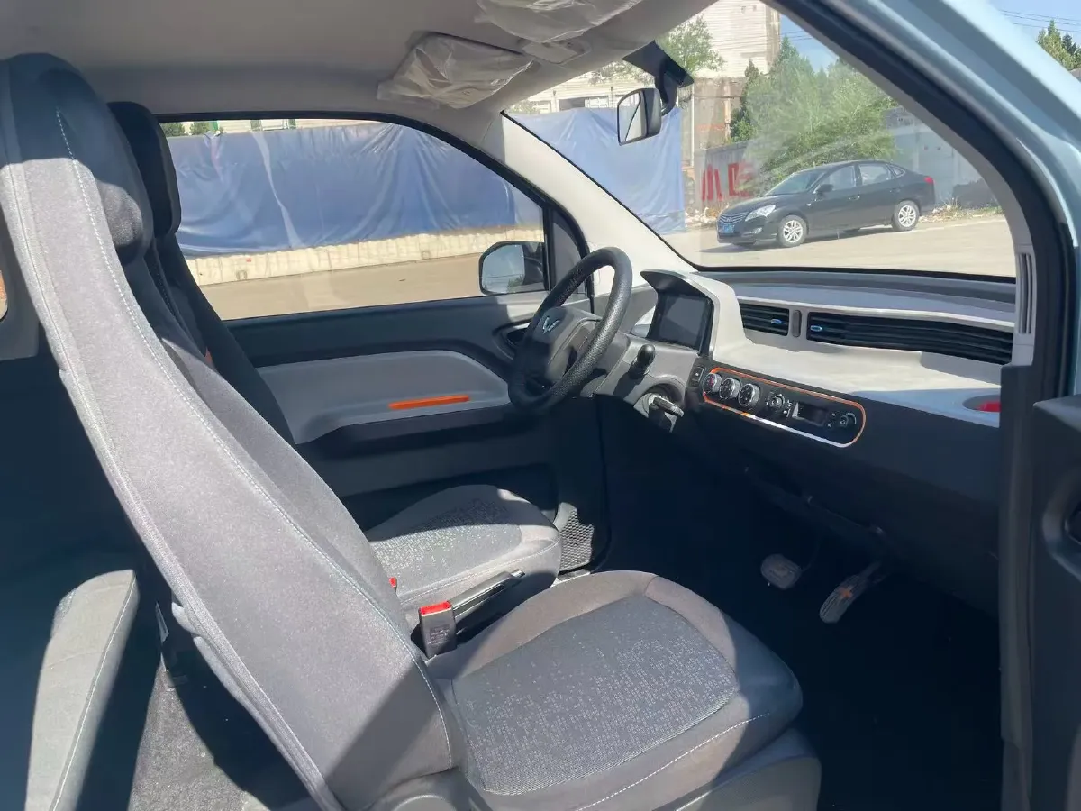 2020 WuLing HongGuang MINI EV BEV 9.3KWH,autocango,china used car exporter,china ev exporter,chinese used car exporter,chinese used ev exporter