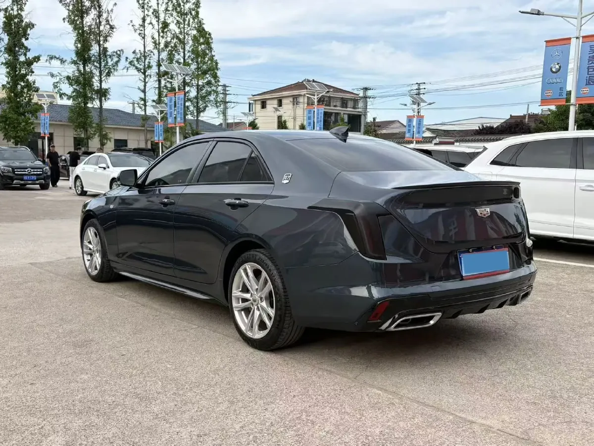 2022 Cadillac CT4 2.0T 237HP L4 8AT,autocango,china used car exporter,china ev exporter,chinese used car exporter,chinese used ev exporter