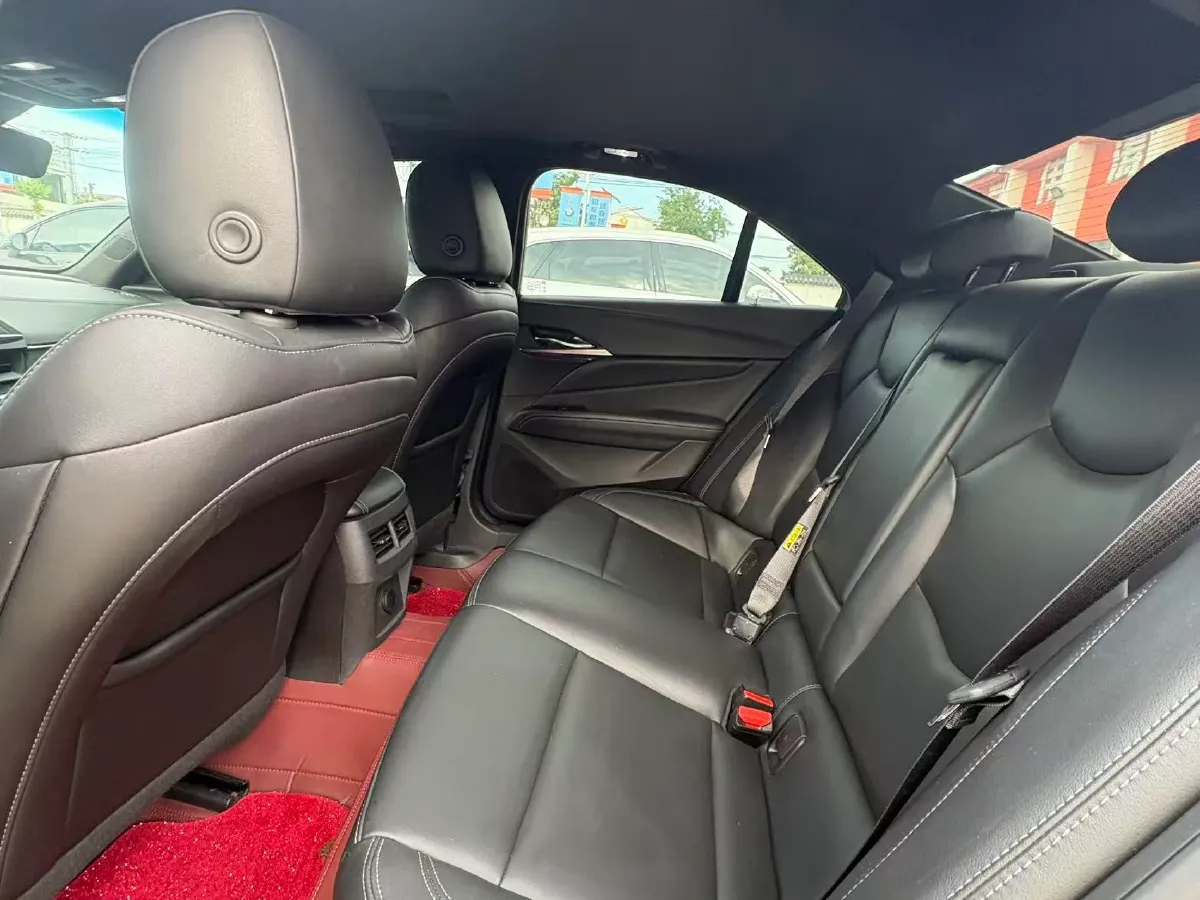 2022 Cadillac CT4 2.0T 237HP L4 8AT,autocango,china used car exporter,china ev exporter,chinese used car exporter,chinese used ev exporter