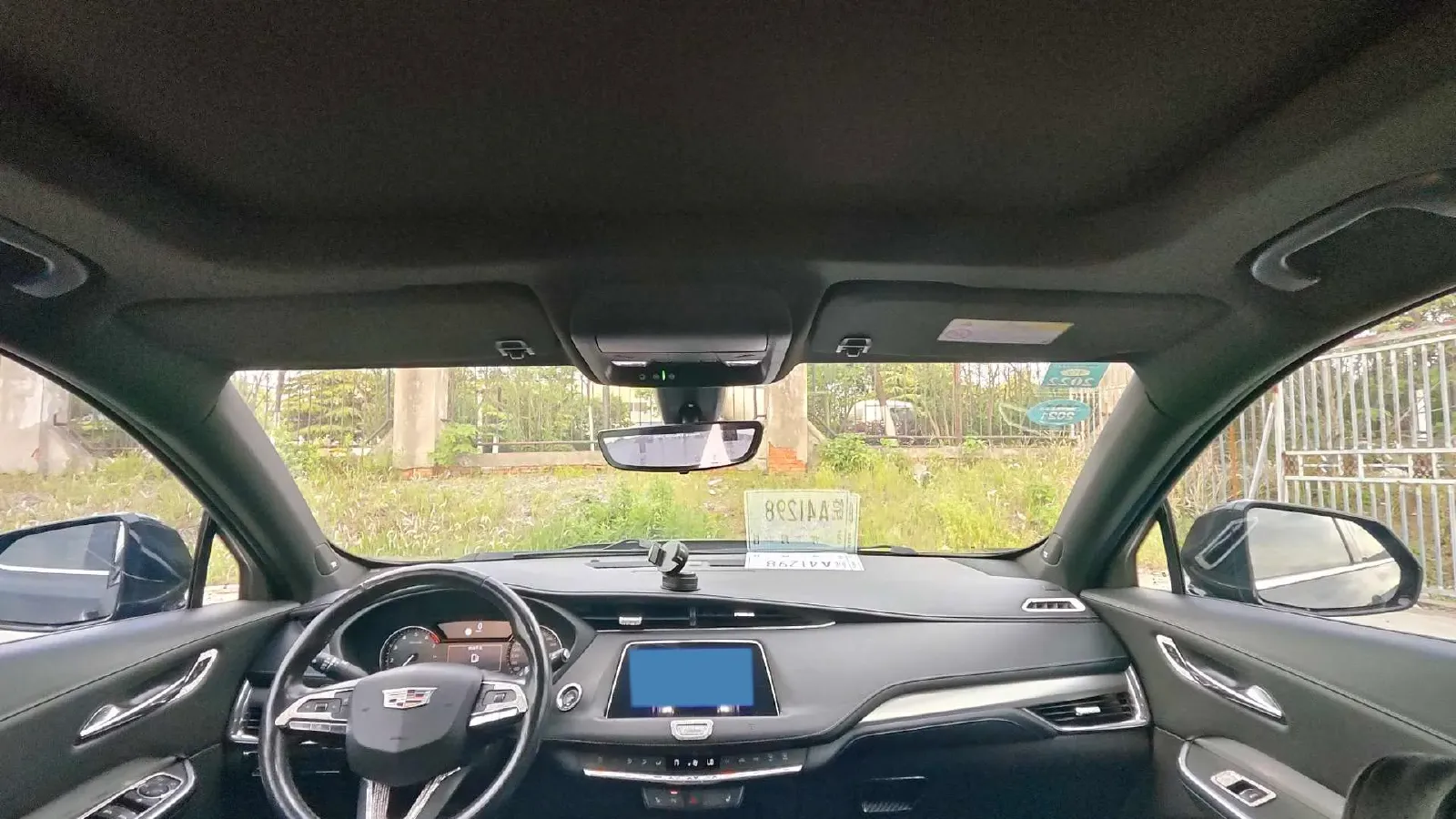 2021 Cadillac XT4 2.0T 237HP L4 9AT,autocango,china used car exporter,china ev exporter,chinese used car exporter,chinese used ev exporter