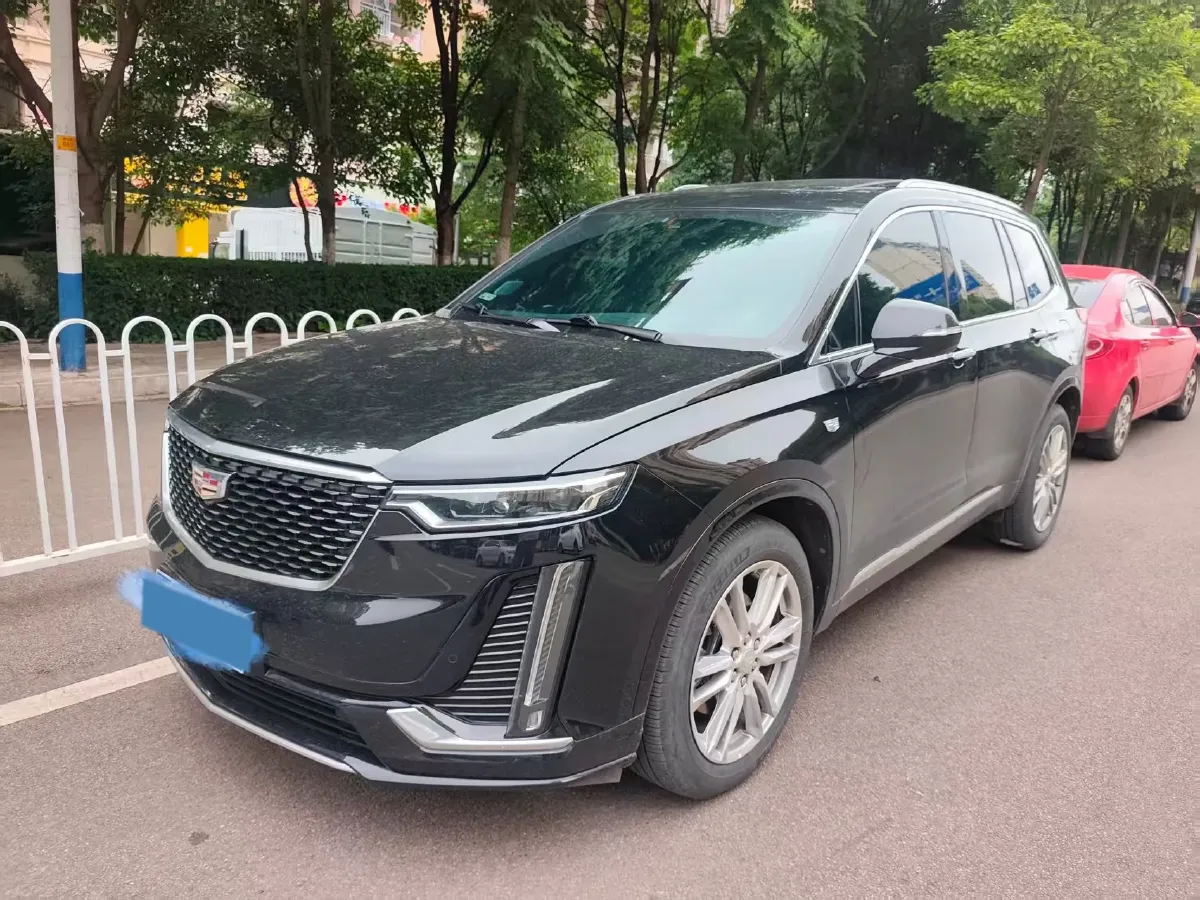2022 Cadillac XT6 2.0T 237HP L4 9AT,autocango,china used car exporter,china ev exporter,chinese used car exporter,chinese used ev exporter