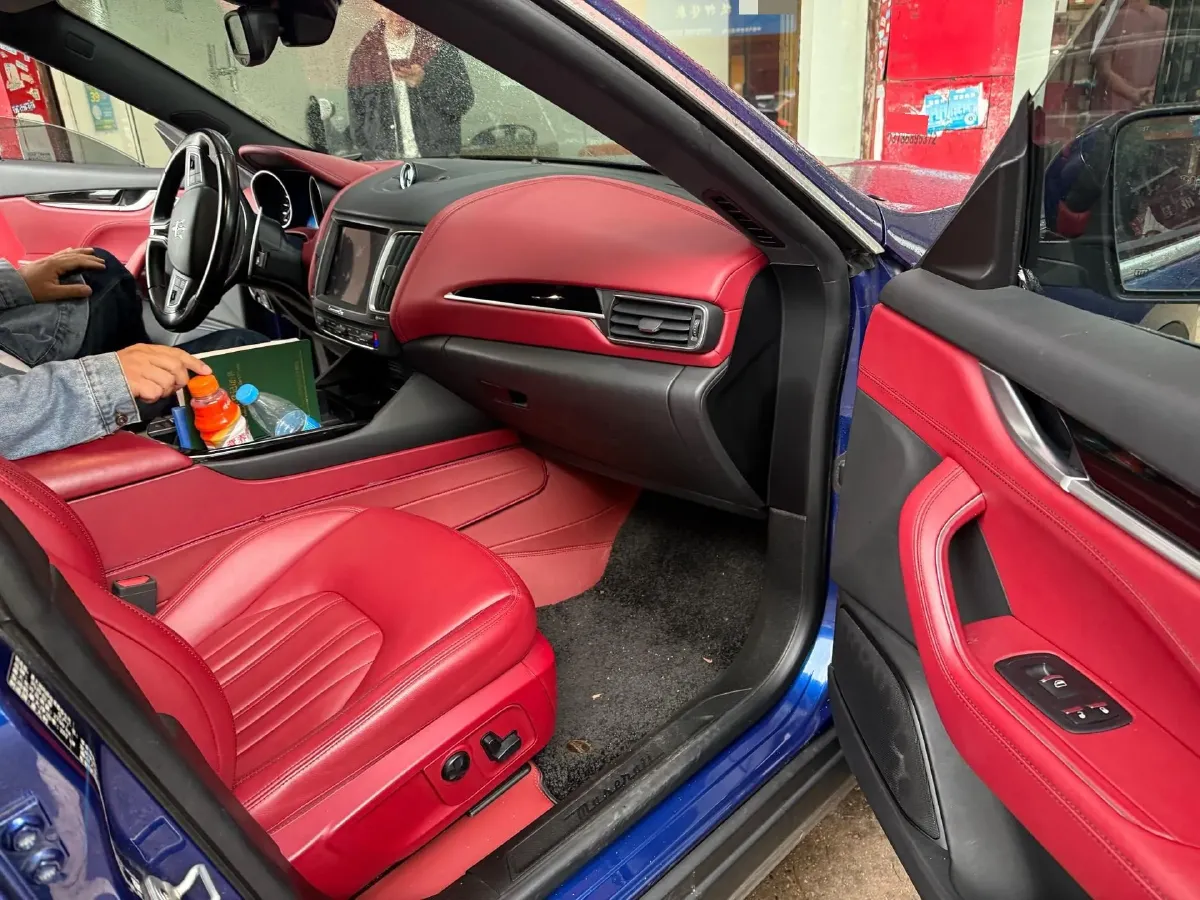 2018 Maserati Levante 3.0T 350HP V6 8AT,autocango,china used car exporter,china ev exporter,chinese used car exporter,chinese used ev exporter