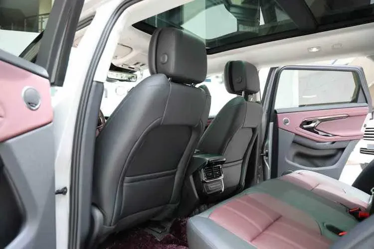 2024 Land Rover Range Rover Evoque 2.0T 249HP L4 9AT,autocango,china used car exporter,china ev exporter,chinese used car exporter,chinese used ev exporter
