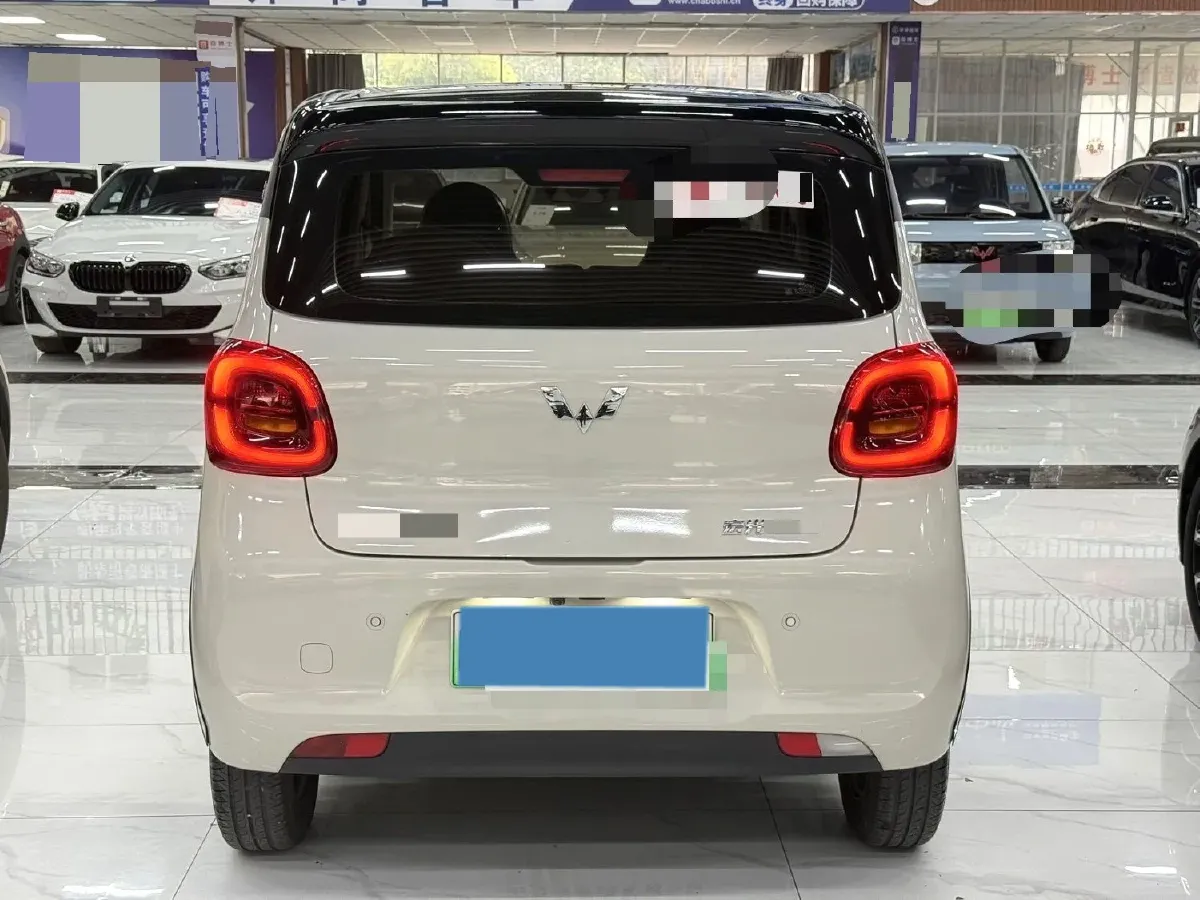 2025 WuLing HongGuang MINI EV BEV 16.2KWH,autocango,china used car exporter,china ev exporter,chinese used car exporter,chinese used ev exporter