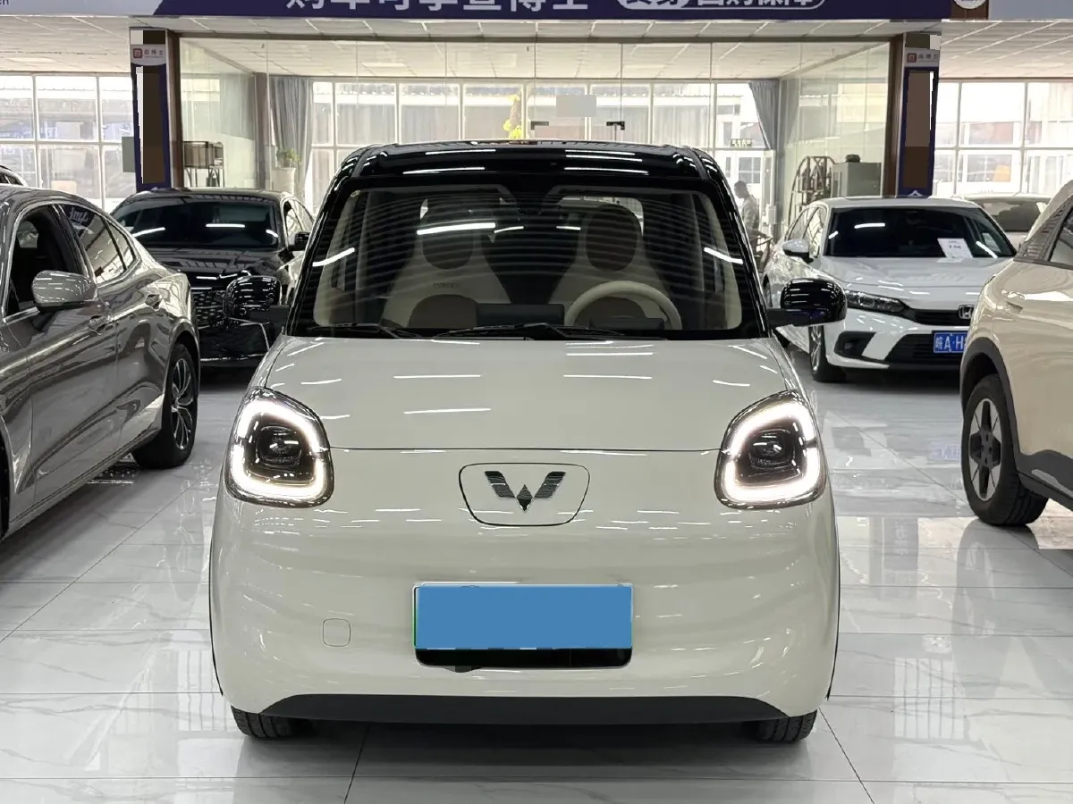 2025 WuLing HongGuang MINI EV BEV 16.2KWH,autocango,china used car exporter,china ev exporter,chinese used car exporter,chinese used ev exporter