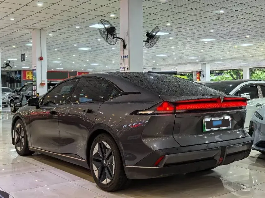 2022 DongFeng Forthing LingZhi EV BEV 68.4KWH,autocango,china used car exporter,china ev exporter,chinese used car exporter,chinese used ev exporter