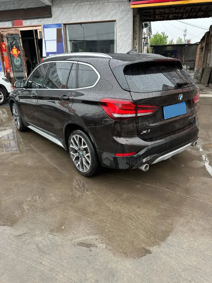 2021 BMW X1 2.0T 192HP L4 8AT,autocango,china used car exporter,china ev exporter,chinese used car exporter,chinese used ev exporter