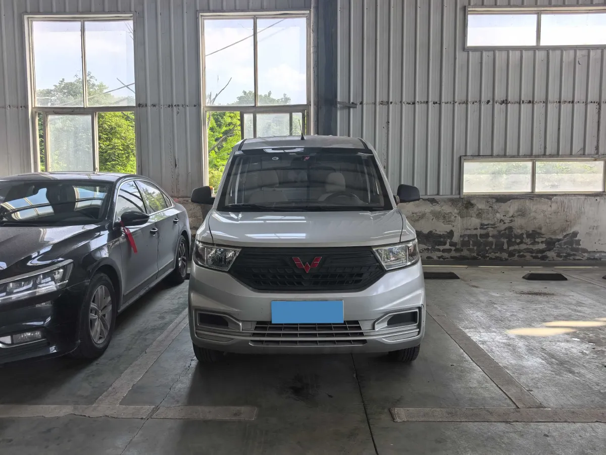 2022 JinBei Little Sea Lion X30 1.5L 102HP L4 5MT,autocango,china used car exporter,china ev exporter,chinese used car exporter,chinese used ev exporter