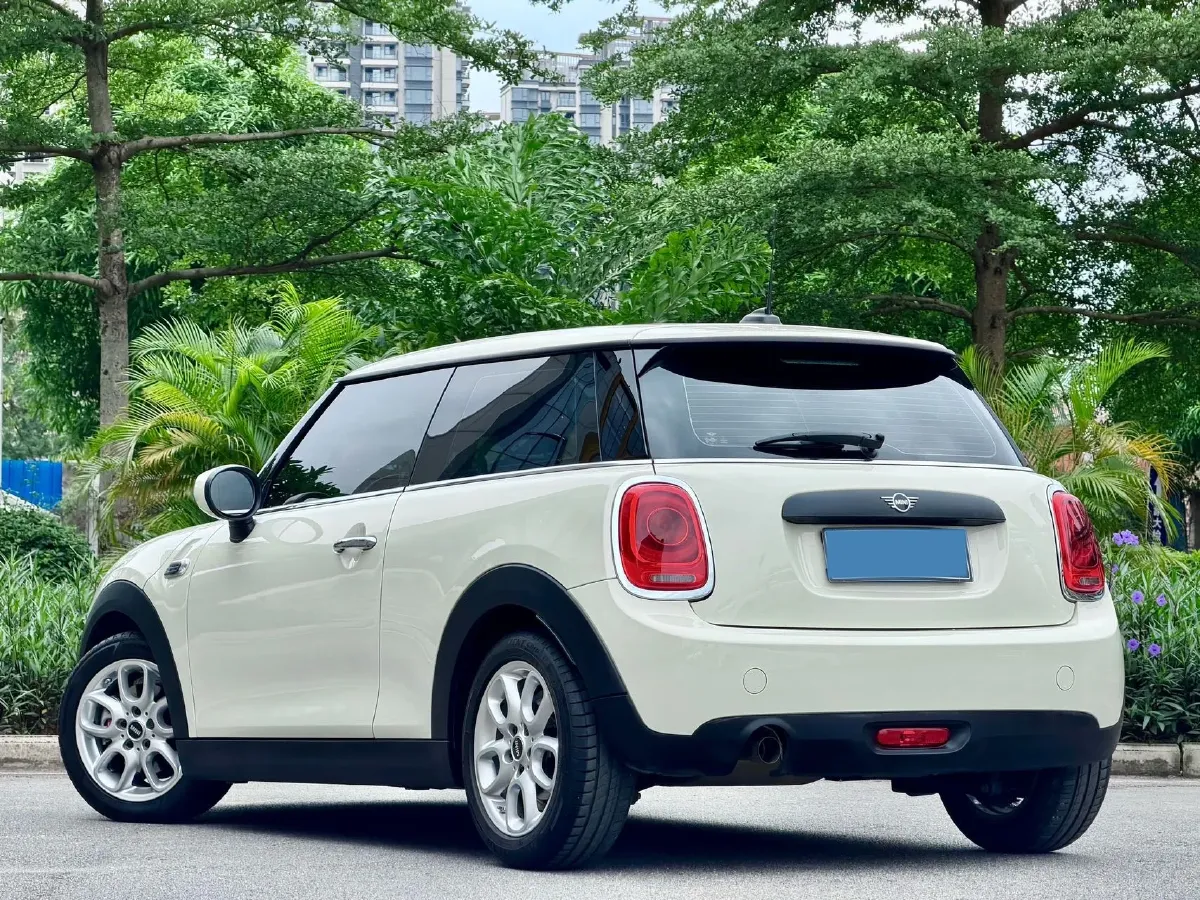 2019 MINI MINI 1.5T 102HP L3 7DCT,autocango,china used car exporter,china ev exporter,chinese used car exporter,chinese used ev exporter