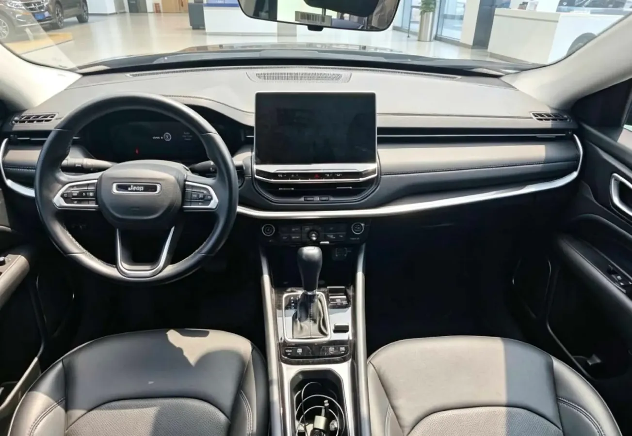 2021 Jeep Compass 1.3T 173HP L4 9AT,autocango,china used car exporter,china ev exporter,chinese used car exporter,chinese used ev exporter