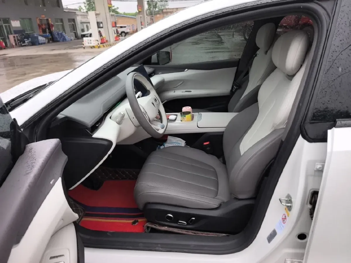2025 Deepal L07 1.5L 98HP L4 REEV 28.39KWH,autocango,china used car exporter,china ev exporter,chinese used car exporter,chinese used ev exporter