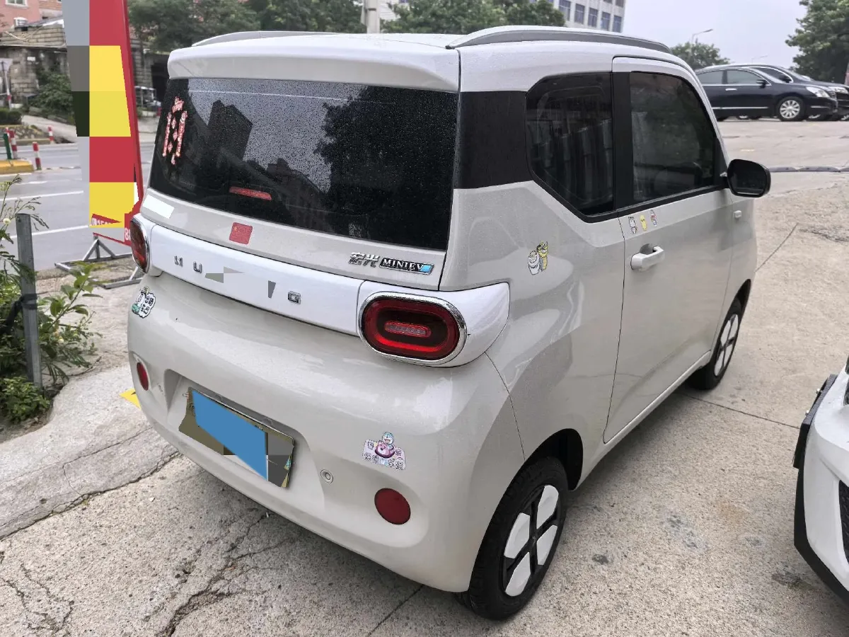 2024 WuLing HongGuang MINI EV BEV 17.3KWH,autocango,china used car exporter,china ev exporter,chinese used car exporter,chinese used ev exporter