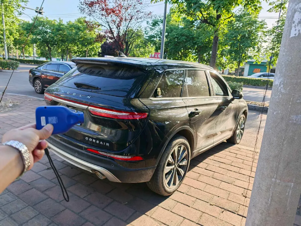 2022 Lincoln Corsair 2.0T 245HP L4 8AT,autocango,china used car exporter,china ev exporter,chinese used car exporter,chinese used ev exporter