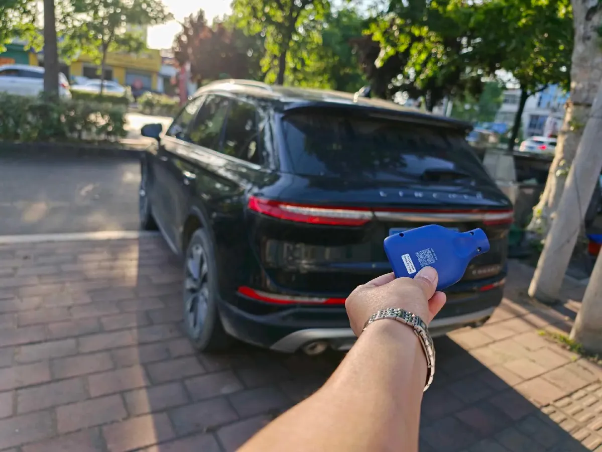 2022 Lincoln Corsair 2.0T 245HP L4 8AT,autocango,china used car exporter,china ev exporter,chinese used car exporter,chinese used ev exporter