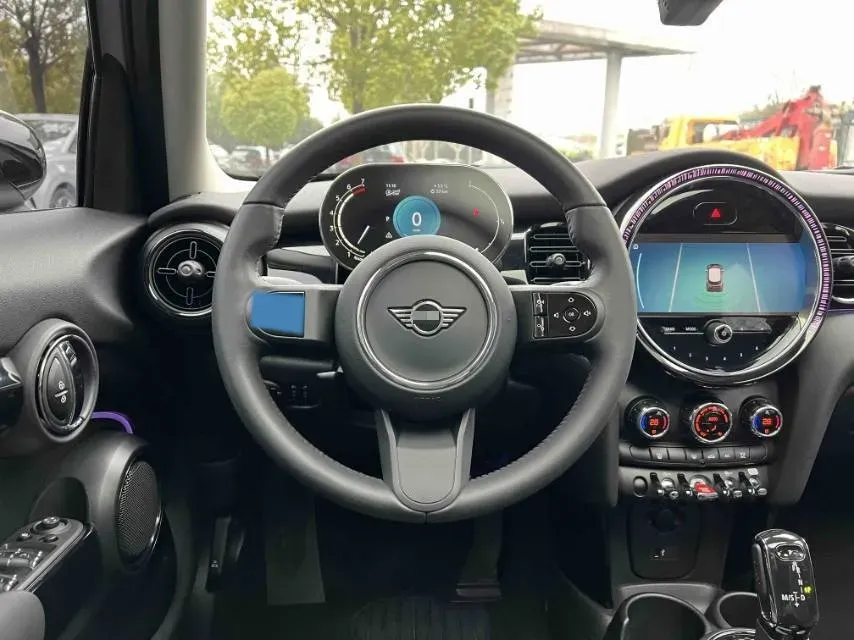 2023 MINI MINI 1.5T 136HP L3 7DCT,autocango,china used car exporter,china ev exporter,chinese used car exporter,chinese used ev exporter