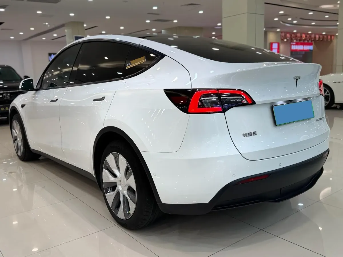 2022 Tesla Model Y BEV 60KWH,autocango,china used car exporter,china ev exporter,chinese used car exporter,chinese used ev exporter