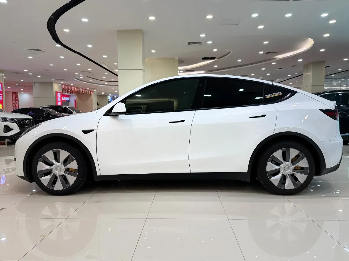 2022 Tesla Model Y BEV 60KWH,autocango,china used car exporter,china ev exporter,chinese used car exporter,chinese used ev exporter