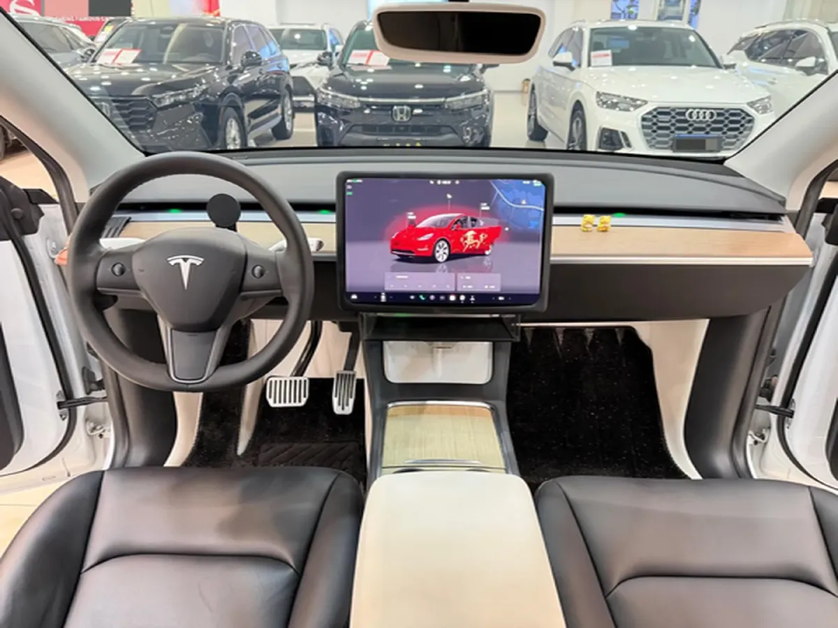 2022 Tesla Model Y BEV 60KWH,autocango,china used car exporter,china ev exporter,chinese used car exporter,chinese used ev exporter