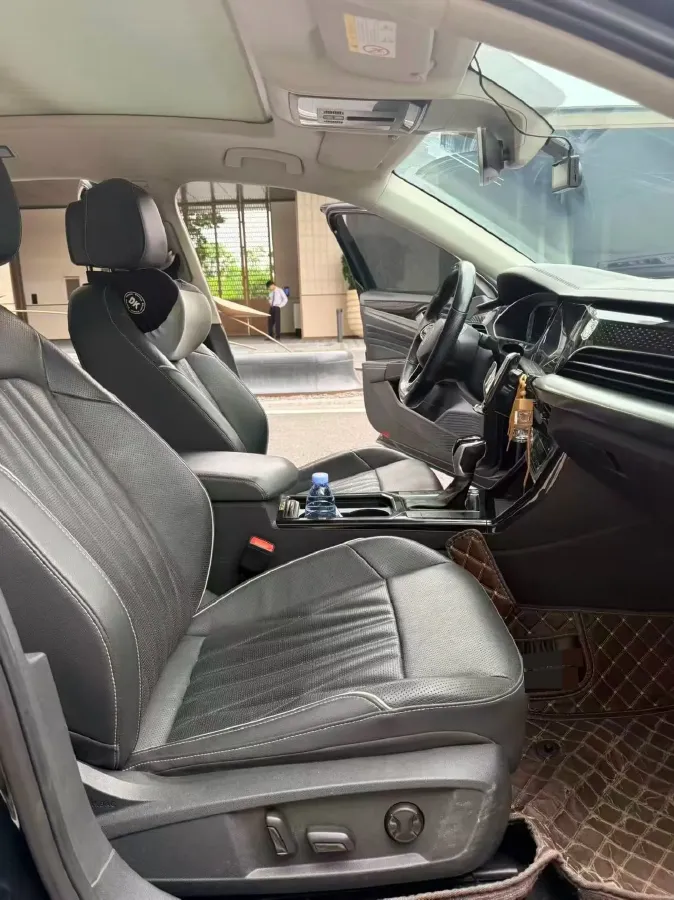 2022 Xpeng P7 BEV 60.2KWH,autocango,china used car exporter,china ev exporter,chinese used car exporter,chinese used ev exporter