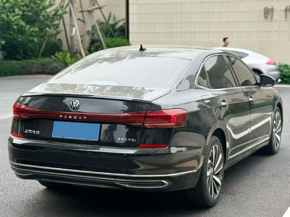 2022 Xpeng P7 BEV 60.2KWH,autocango,china used car exporter,china ev exporter,chinese used car exporter,chinese used ev exporter