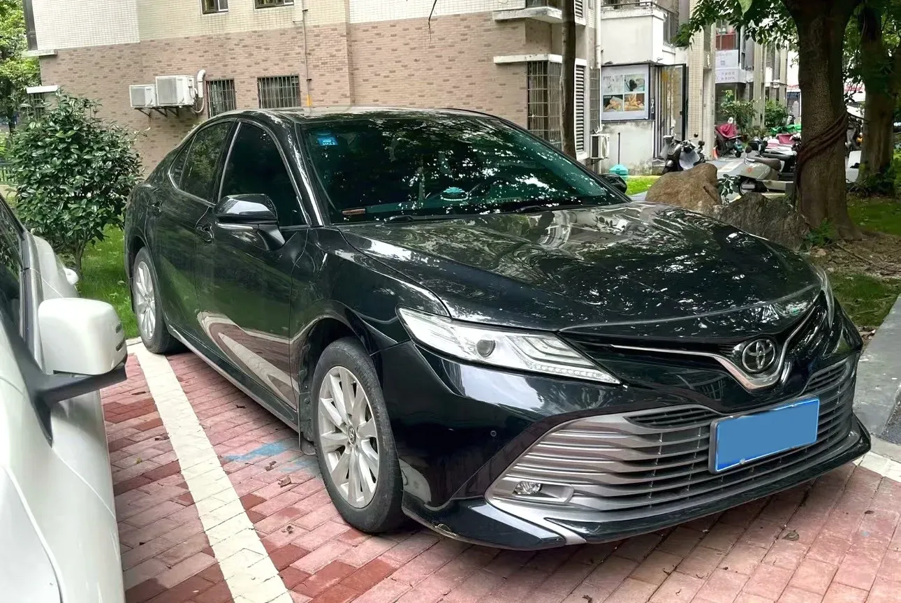 2019 Toyota Camry 2.5L 178HP L4 E-CVT Hybrid,autocango,china used car exporter,china ev exporter,chinese used car exporter,chinese used ev exporter