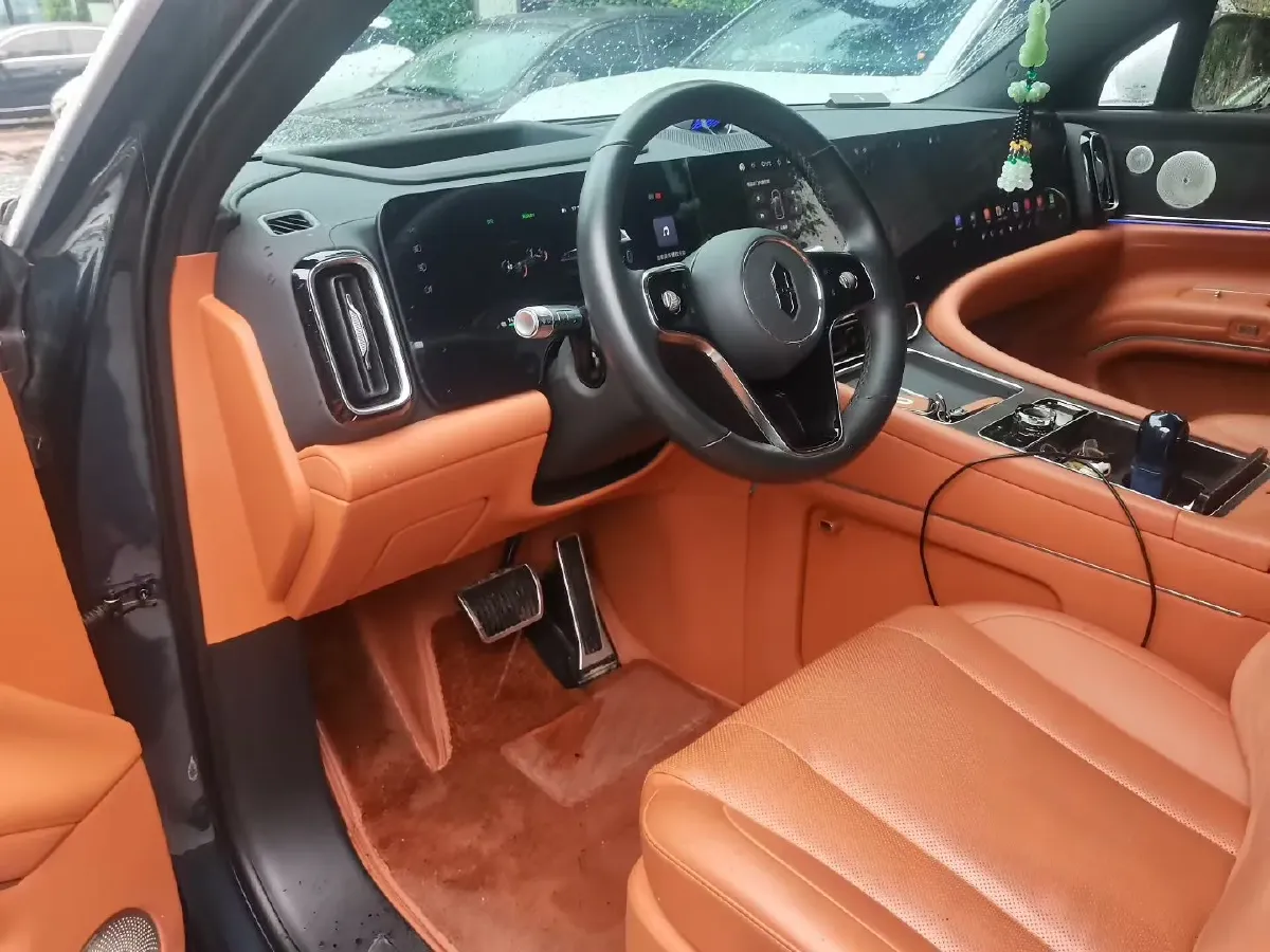 2024 AITO AITO M9 1.5T 152HP L4 REEV 42KWH,autocango,china used car exporter,china ev exporter,chinese used car exporter,chinese used ev exporter