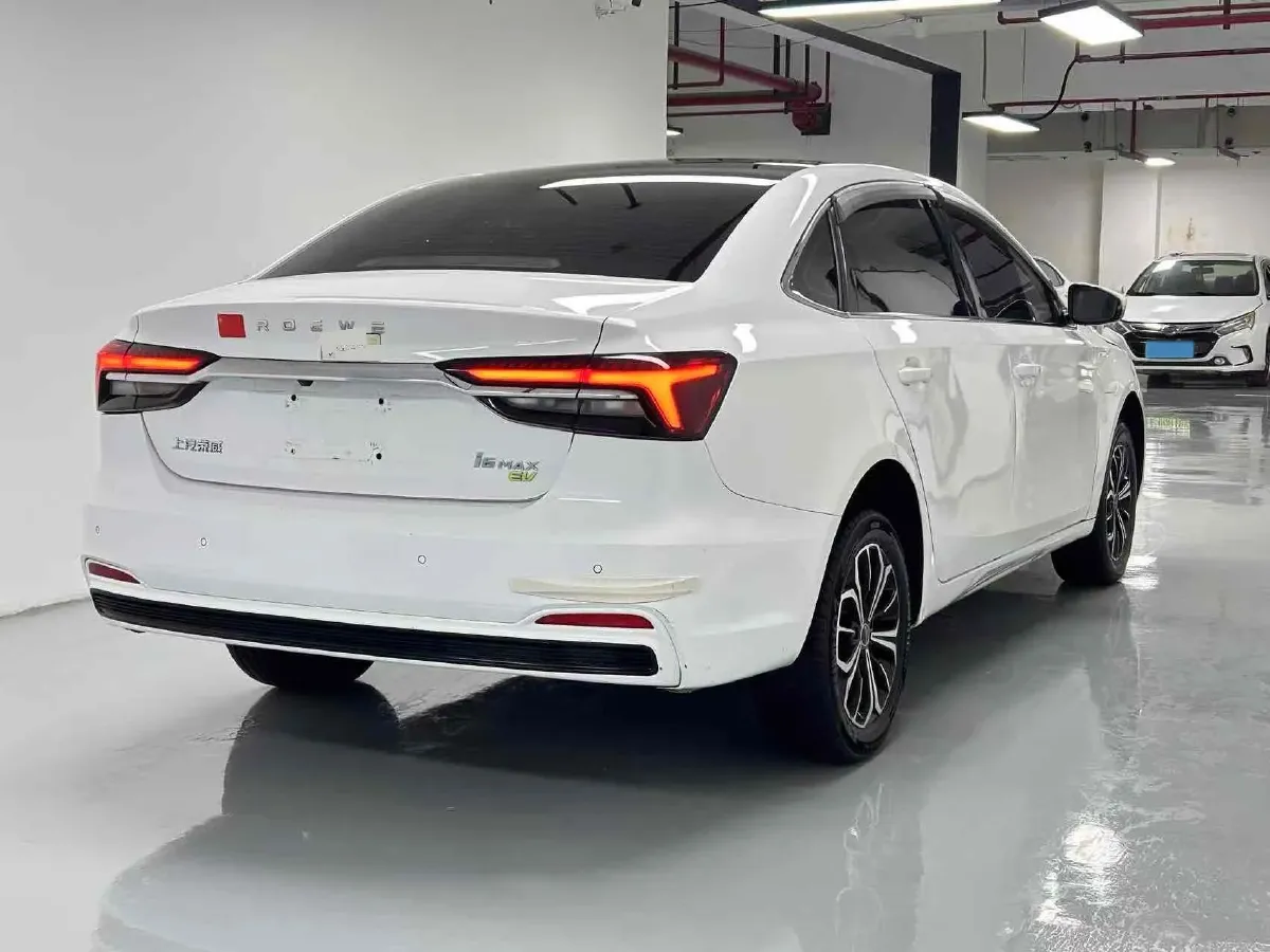 2022 Roewe RX5 eMAX 1.5T 169HP L4 AMT PHEV 16.6KWH,autocango,china used car exporter,china ev exporter,chinese used car exporter,chinese used ev exporter