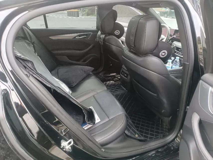 2024 Cadillac CT5 2.0T 237HP L4 10AT,autocango,china used car exporter,china ev exporter,chinese used car exporter,chinese used ev exporter