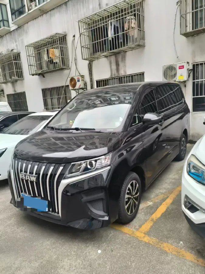 2025 BAW RuiSheng Trump M7 1.6L 124HP L4 5MT,autocango,china used car exporter,china ev exporter,chinese used car exporter,chinese used ev exporter
