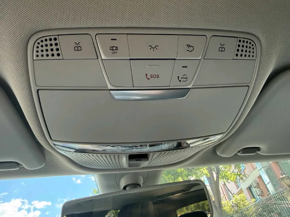 2020 Mercedes-Benz C Class 1.5T 184HP L4 9AT,autocango,china used car exporter,china ev exporter,chinese used car exporter,chinese used ev exporter