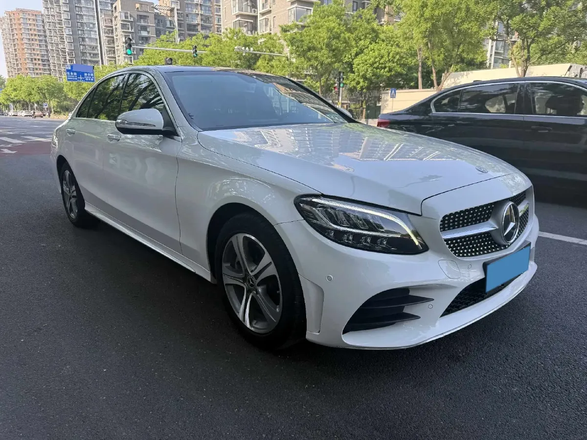 2020 Mercedes-Benz C Class 1.5T 184HP L4 9AT,autocango,china used car exporter,china ev exporter,chinese used car exporter,chinese used ev exporter