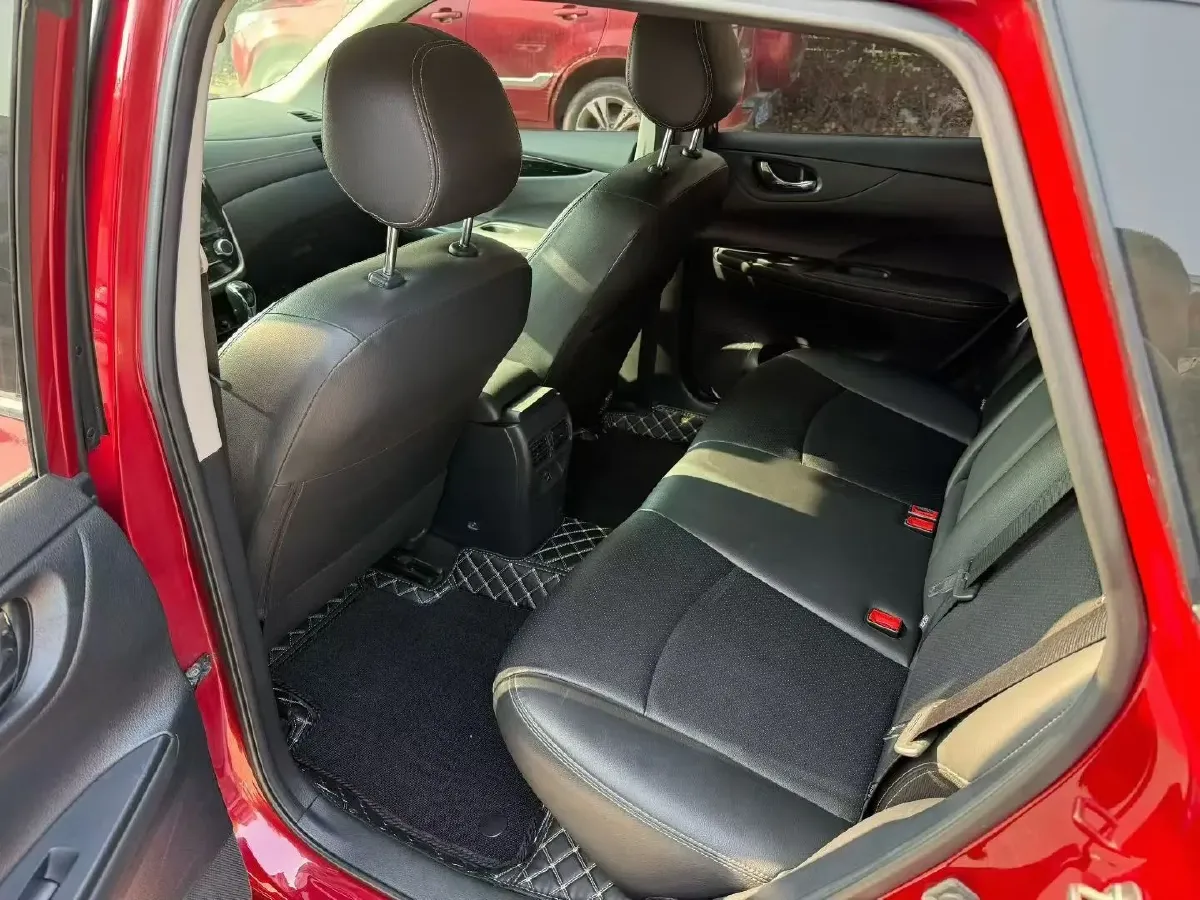 2021 Nissan Tiida 1.6L 122HP L4 CVT,autocango,china used car exporter,china ev exporter,chinese used car exporter,chinese used ev exporter