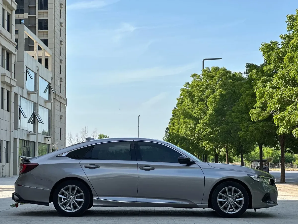 2022 Honda Accord 1.5T 194HP L4 CVT,autocango,china used car exporter,china ev exporter,chinese used car exporter,chinese used ev exporter