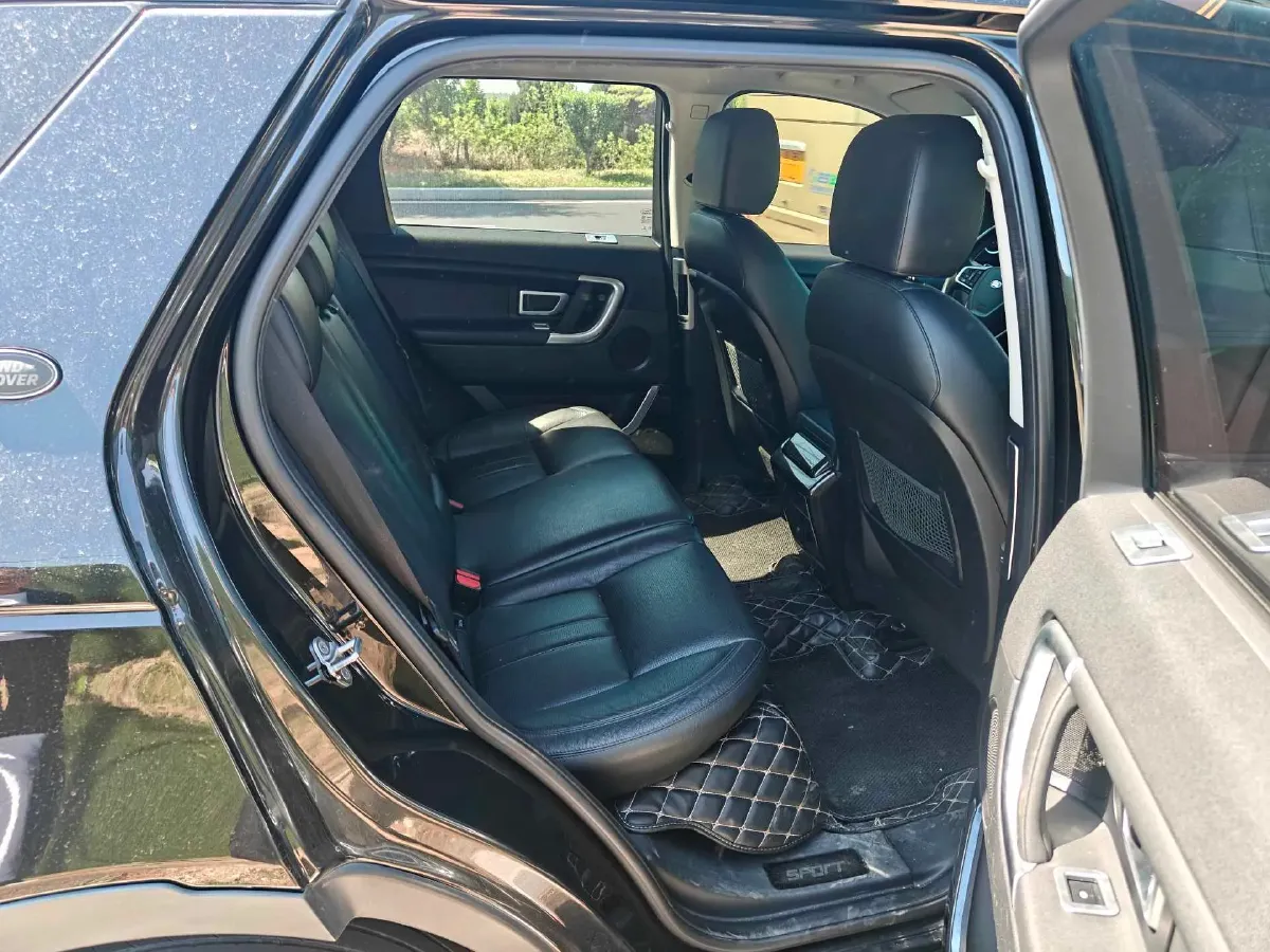 2018 Land Rover Discovery Sport 2.0T 241HP L4 9AT,autocango,china used car exporter,china ev exporter,chinese used car exporter,chinese used ev exporter